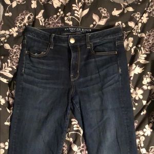 American Eagle High-Rise Jegging